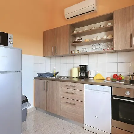 Antonija פירובאץ