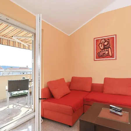 Apartment Antonija Pirovac