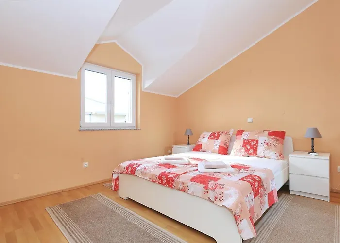 Apartment Antonija *