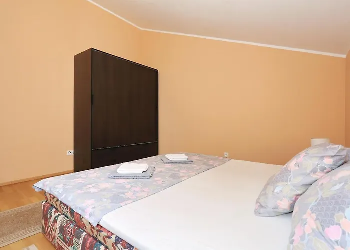 Antonija Apartment *